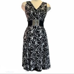 A.X.L. black and white sleeveless dress Sz L